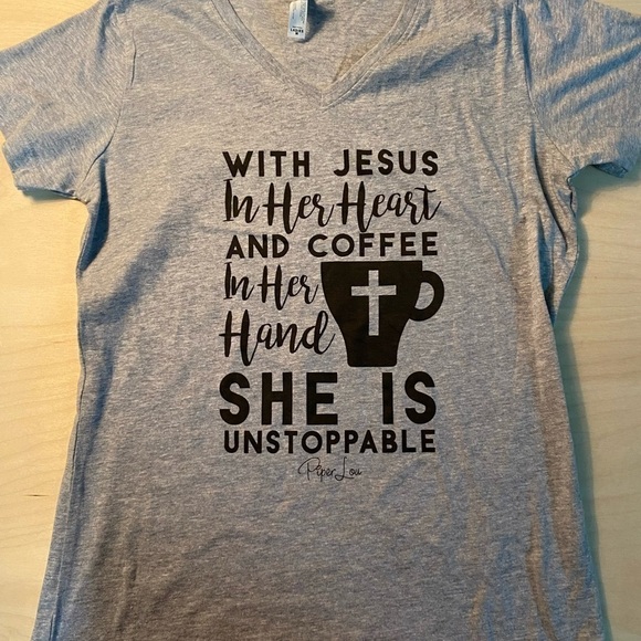 Piper Lou Tee size medium (EB) - Picture 1 of 5